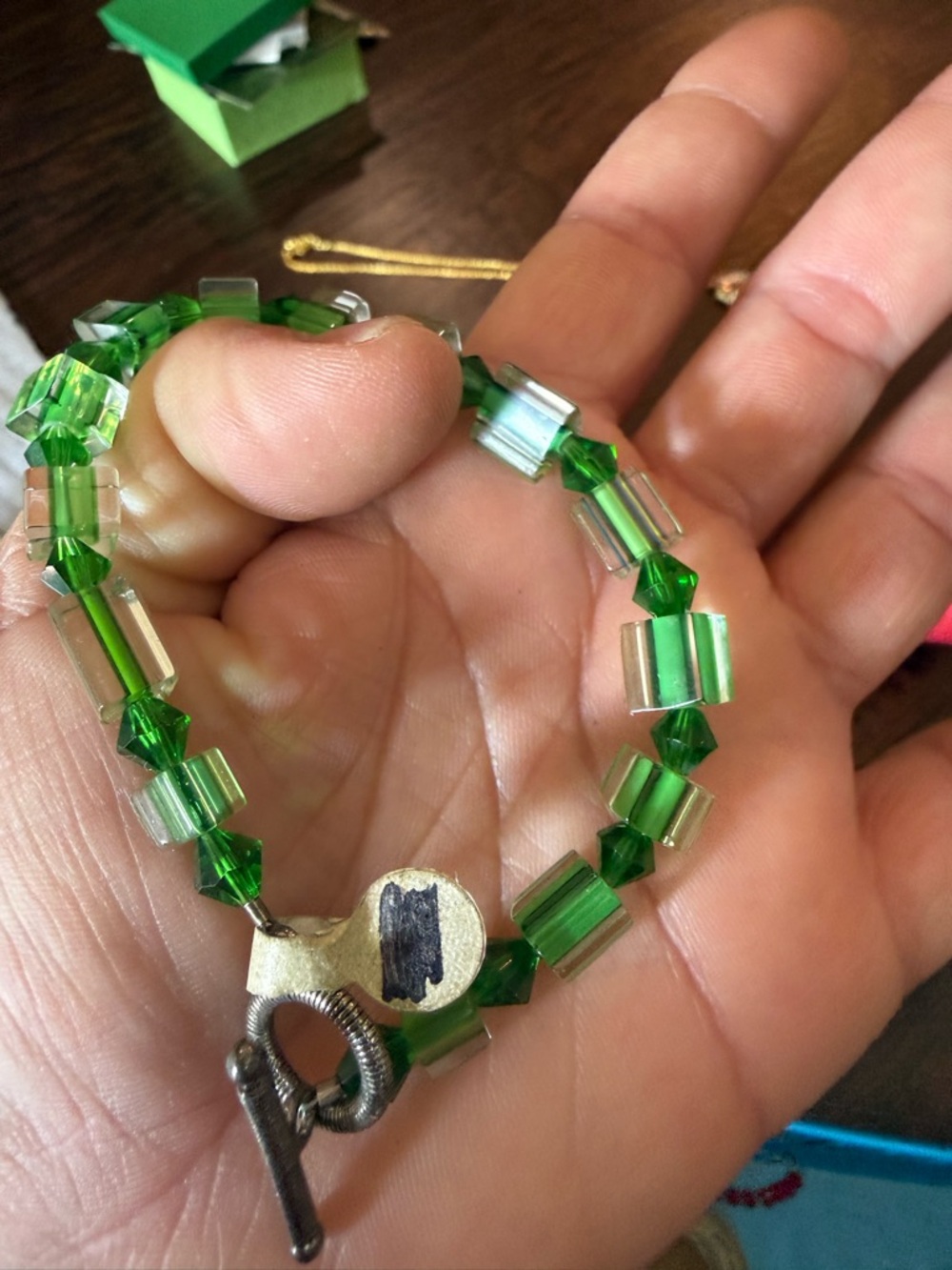 Green Glass Bead Bracelet - Women Jewelry - Picture 4 of 7
